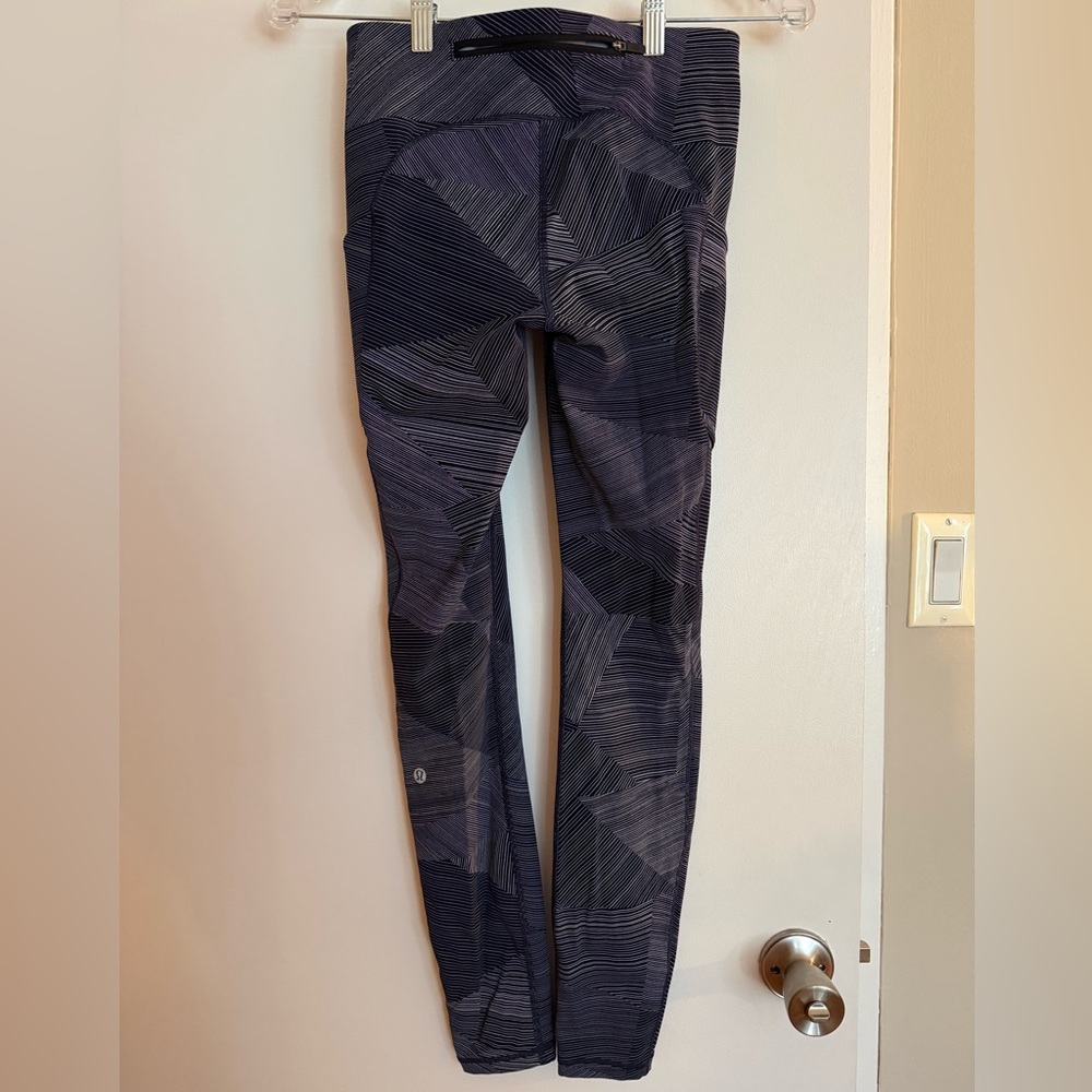 Lululemon Speed Up Tight *Full-On
Luxtreme 28"